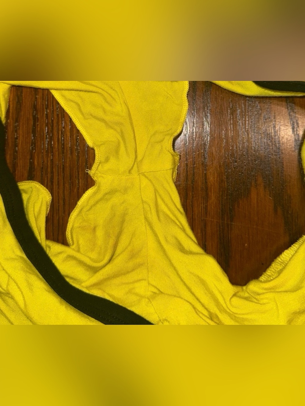 Yellow Ruffled Women's Shorts with Drawstring - Picture 6 of 6